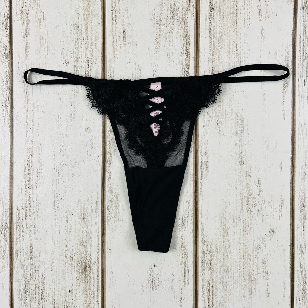 Victoria’s Secret Boho Floral Embroidery Thong Pantie Large - Picture 3 of 8